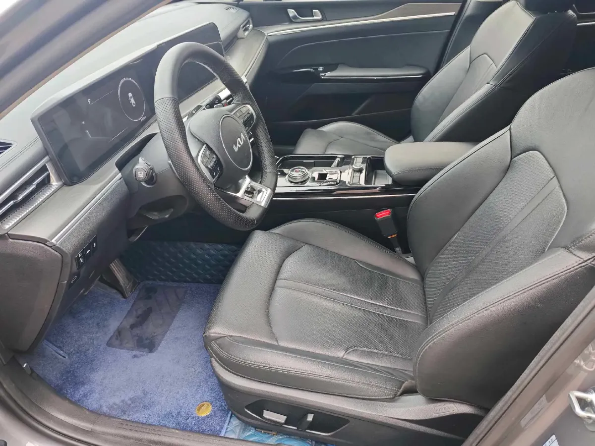 2021 Kia K5 2.0T 240HP L4 8AT,autocango,china used car exporter,china ev exporter,chinese used car exporter,chinese used ev exporter