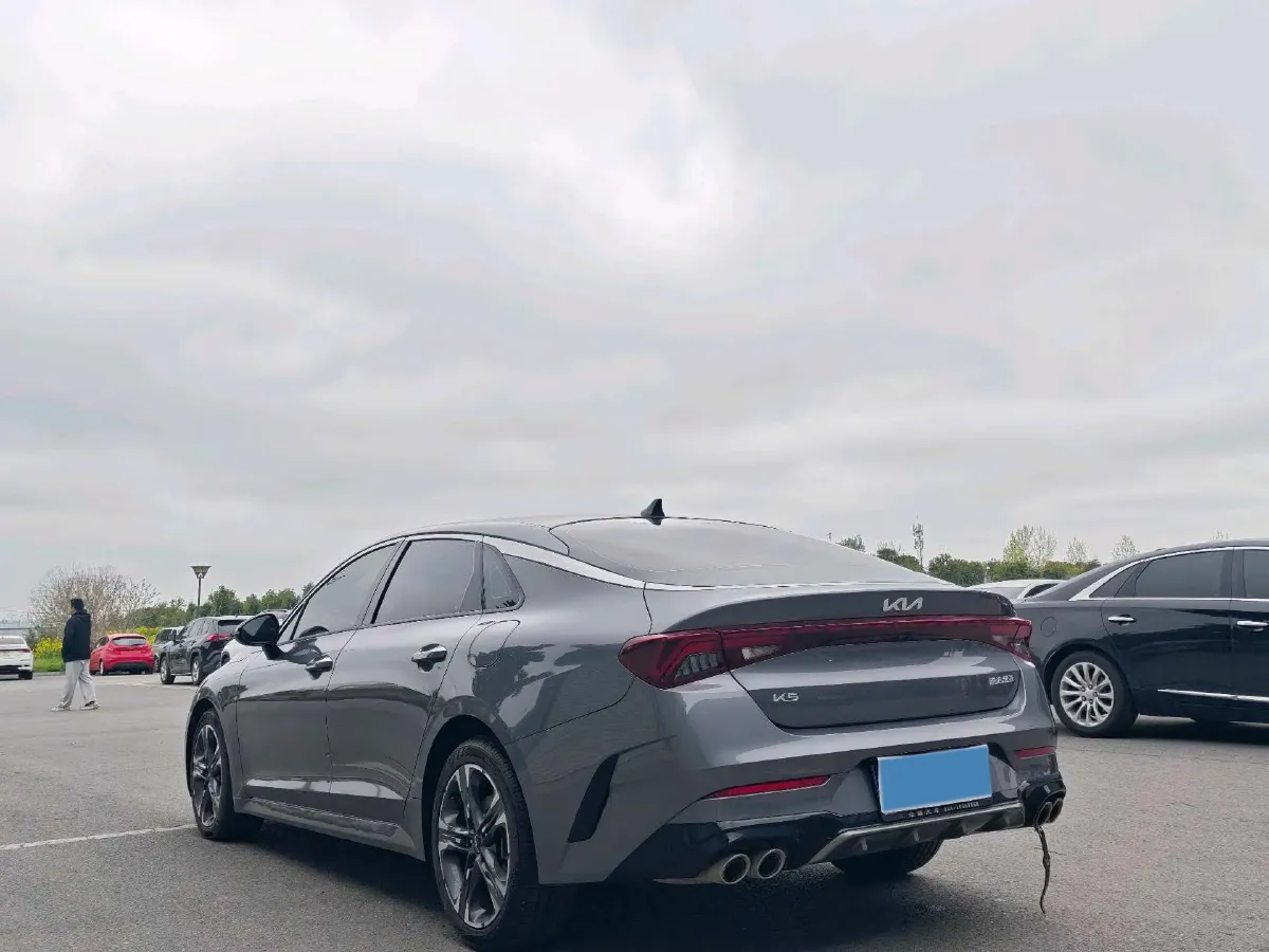 2021 Kia K5 2.0T 240HP L4 8AT,autocango,china used car exporter,china ev exporter,chinese used car exporter,chinese used ev exporter