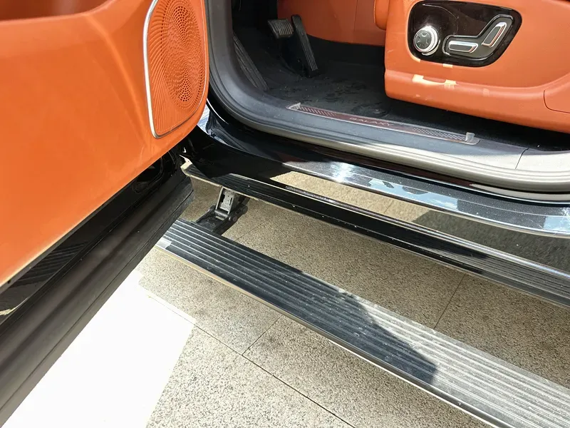 2025 Volkswagen Tiguan L 2.0T 220HP L4 7DCT,autocango,china used car exporter,china ev exporter,chinese used car exporter,chinese used ev exporter