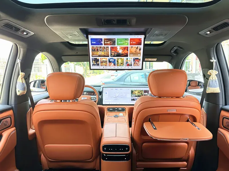 2025 Volkswagen Tiguan L 2.0T 220HP L4 7DCT,autocango,china used car exporter,china ev exporter,chinese used car exporter,chinese used ev exporter