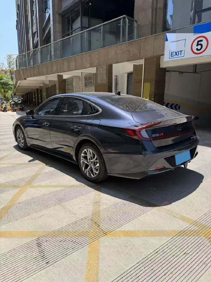 2020 Hyundai Sonata 1.5T 170HP L4 7DCT,autocango,china used car exporter,china ev exporter,chinese used car exporter,chinese used ev exporter