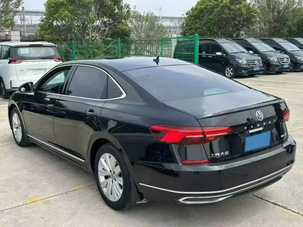 2019 Volvo V40 1.5T 152HP L4 6AT,autocango,china used car exporter,china ev exporter,chinese used car exporter,chinese used ev exporter