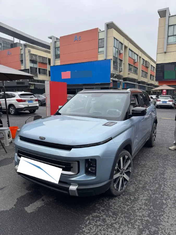 2023 Geely ICON 1.5T 181HP L4 7DCT,autocango,china used car exporter,china ev exporter,chinese used car exporter,chinese used ev exporter