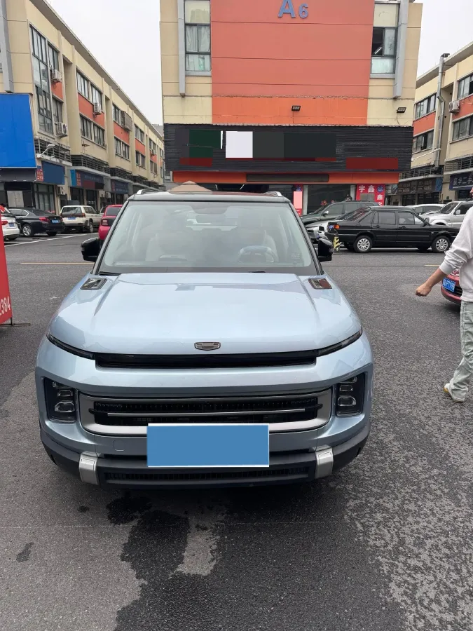 2023 Geely ICON 1.5T 181HP L4 7DCT,autocango,china used car exporter,china ev exporter,chinese used car exporter,chinese used ev exporter