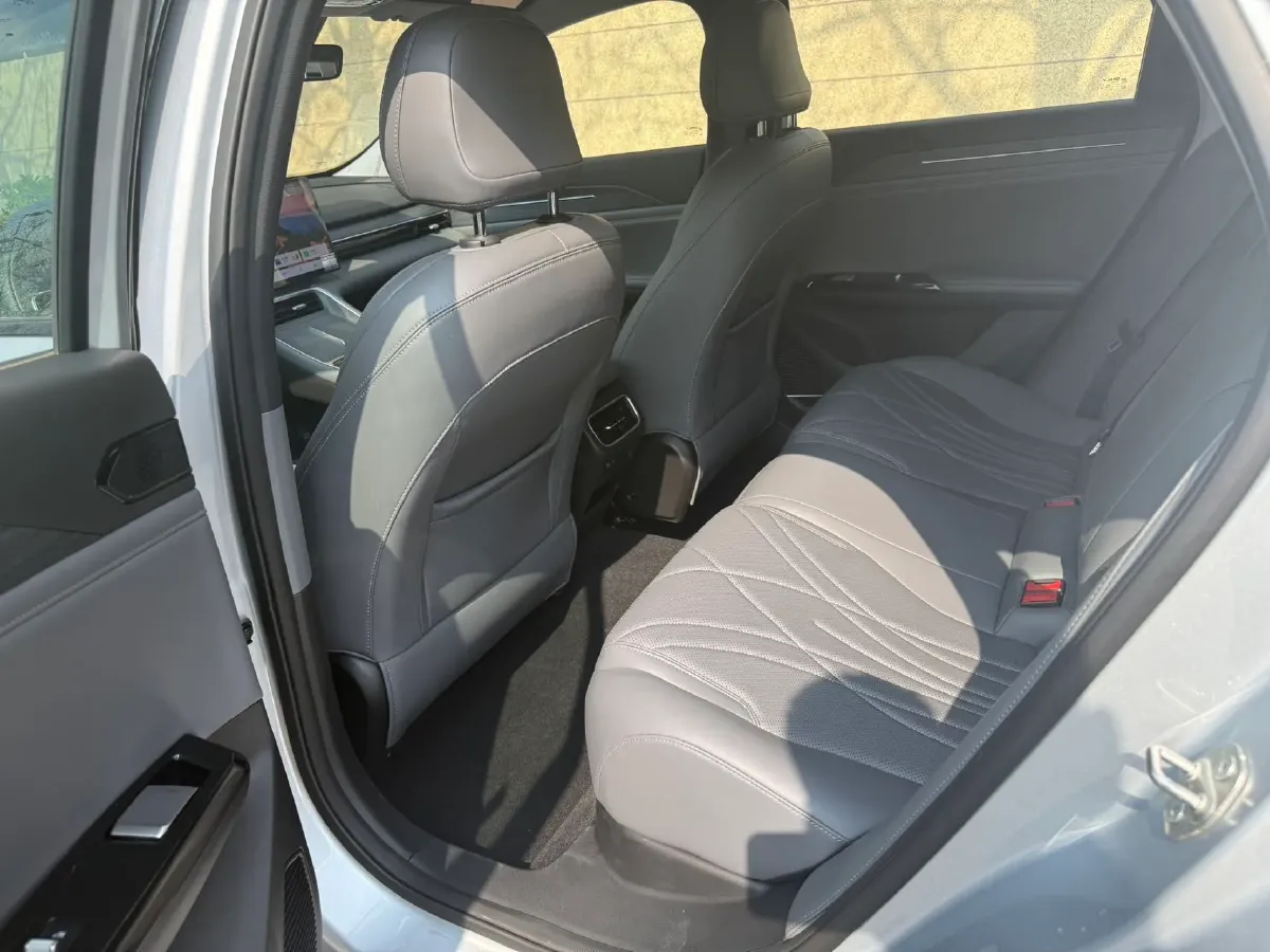 2025 BYD Seal 06 Wagon 1.5L 101HP L4 E-CVT PHEV,autocango,china used car exporter,china ev exporter,chinese used car exporter,chinese used ev exporter