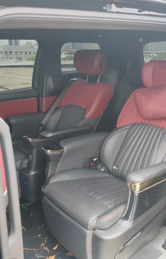 2024 GAC Trumpchi M8 2.0T 252HP L4 8AT,autocango,china used car exporter,china ev exporter,chinese used car exporter,chinese used ev exporter