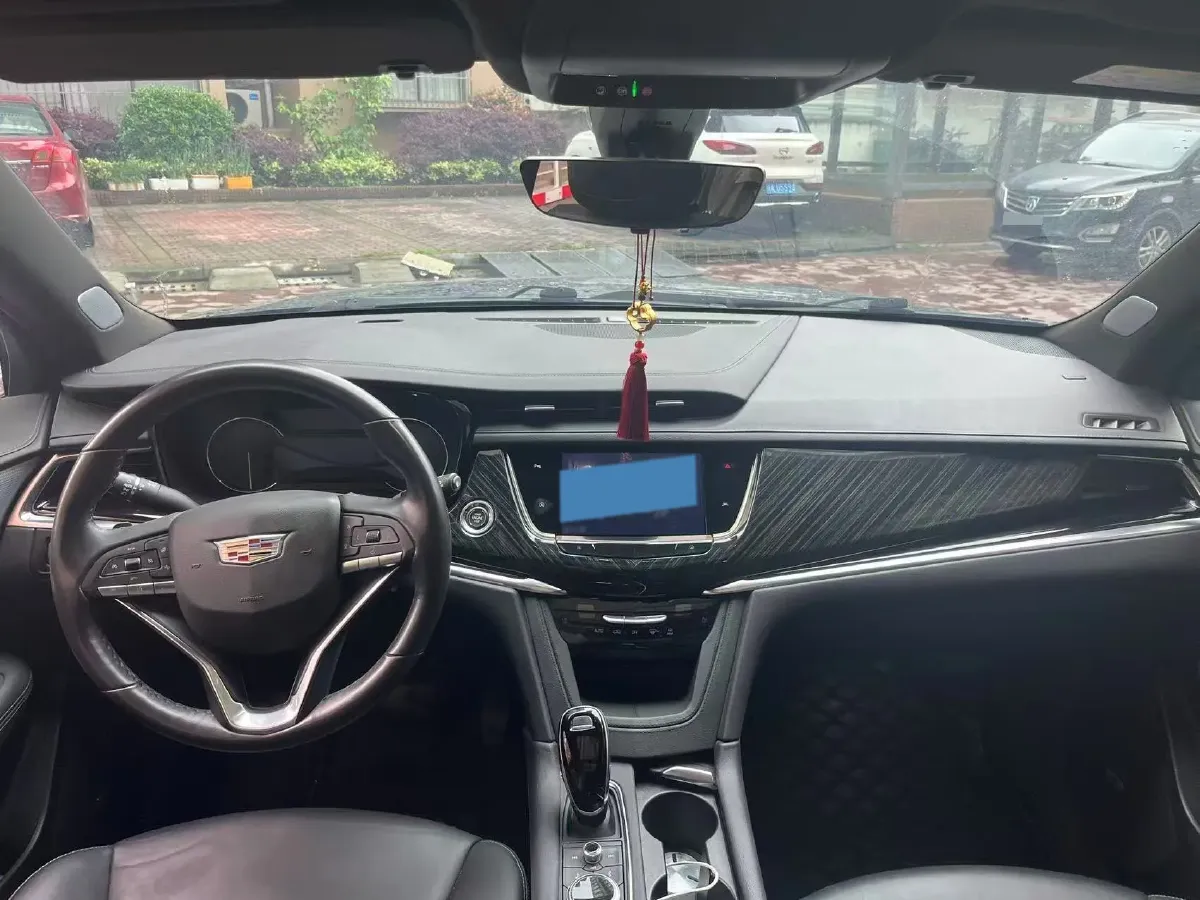 2022 Cadillac XT6 2.0T 237HP L4 9AT,autocango,china used car exporter,china ev exporter,chinese used car exporter,chinese used ev exporter