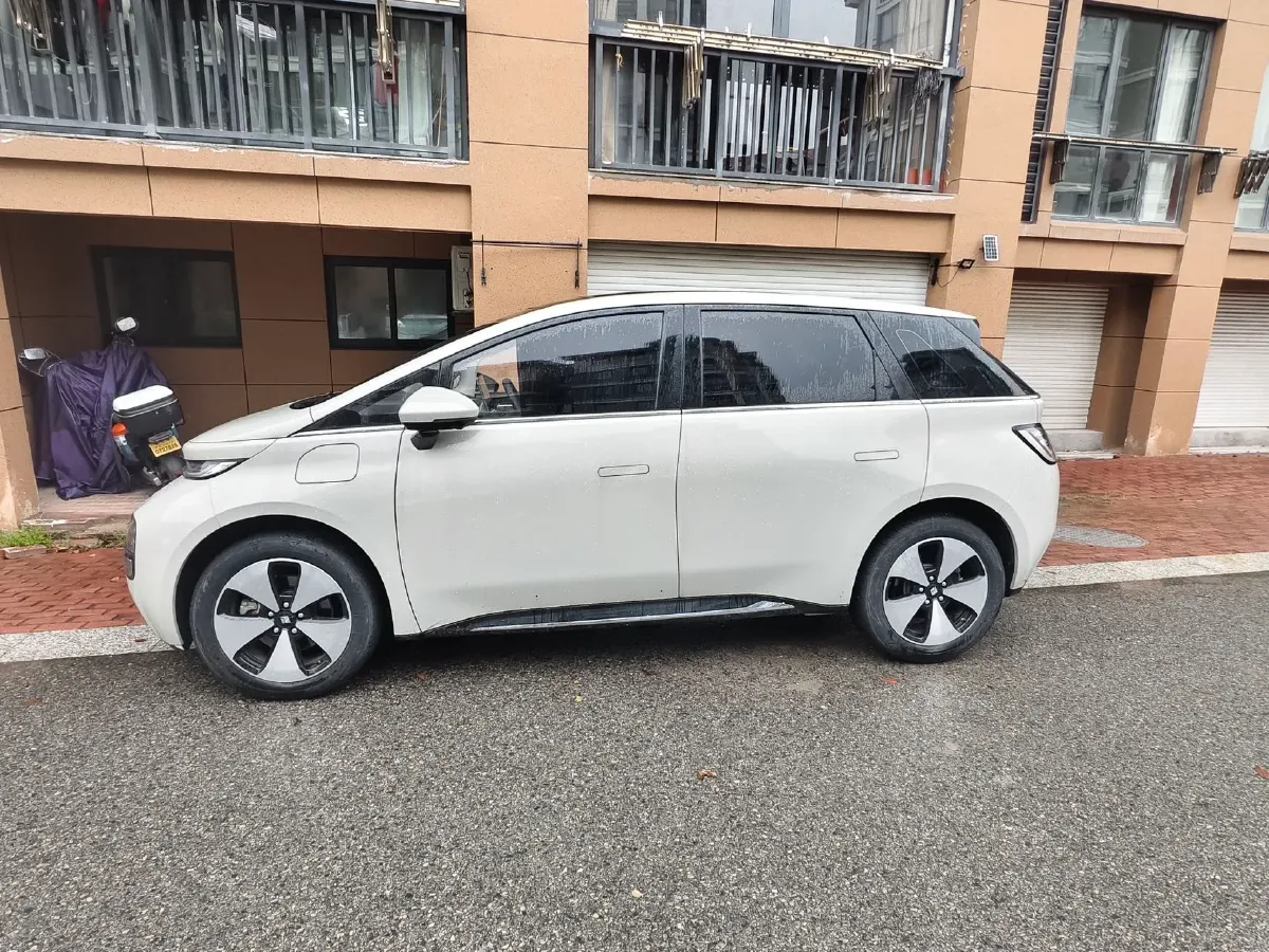 2023 BaoJun Cloud BEV 50.6KWH,autocango,china used car exporter,china ev exporter,chinese used car exporter,chinese used ev exporter