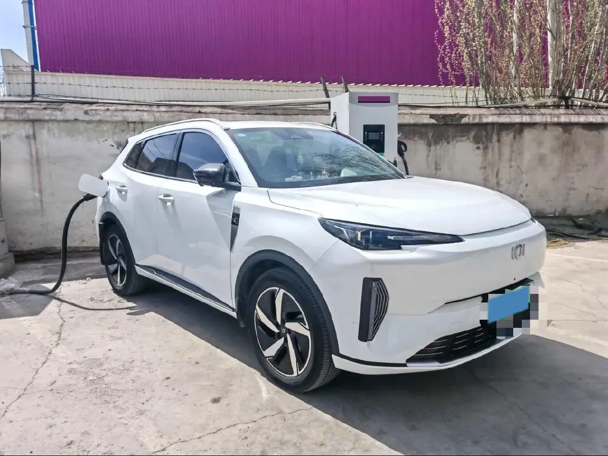 2024 ChangAn QiYuan Q05 1.5L 110HP L4 E-CVT PHEV 18.4KWH,autocango,china used car exporter,china ev exporter,chinese used car exporter,chinese used ev exporter