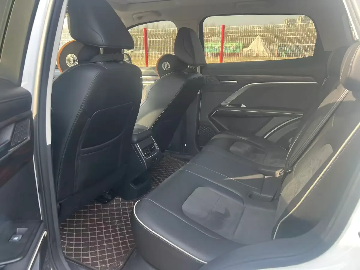 2023 Haval H6 1.5T 150HP L4 7DCT,autocango,china used car exporter,china ev exporter,chinese used car exporter,chinese used ev exporter