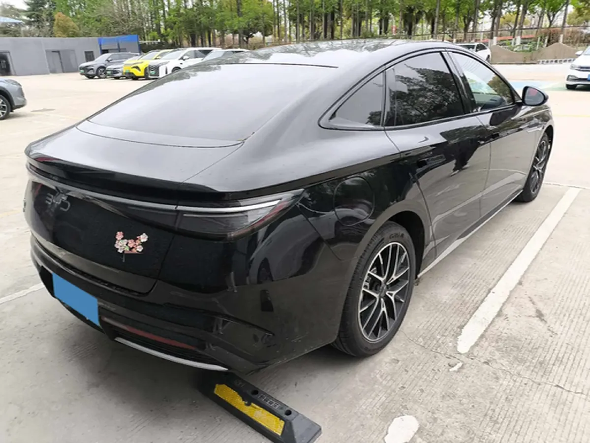 2025 BYD Seal07 DM-i 1.5L 101HP L4 E-CVT PHEV 17.6KWH,autocango,china used car exporter,china ev exporter,chinese used car exporter,chinese used ev exporter