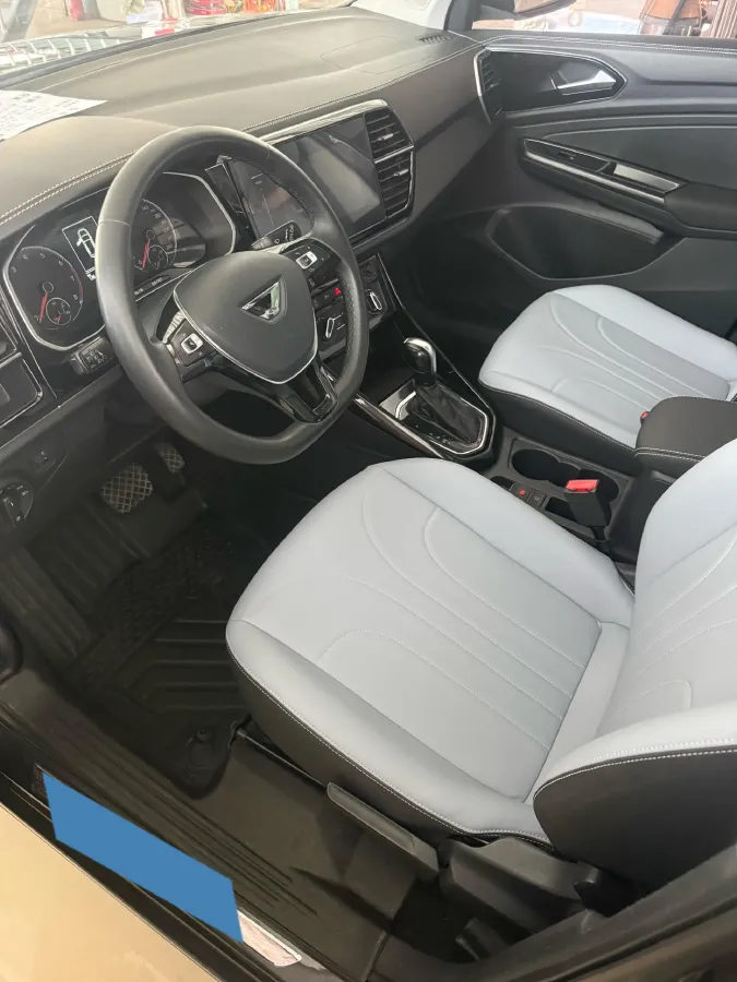 2021 Jetta VS7 1.4T 150HP L4 6AT,autocango,china used car exporter,china ev exporter,chinese used car exporter,chinese used ev exporter