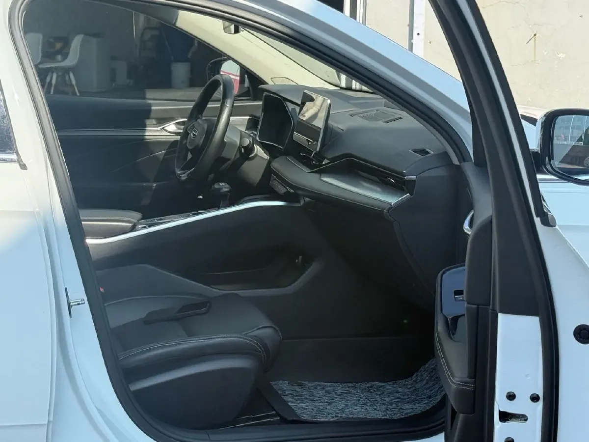 2020 Geely Binray 1.0T 133HP L3 6DCT,autocango,china used car exporter,china ev exporter,chinese used car exporter,chinese used ev exporter