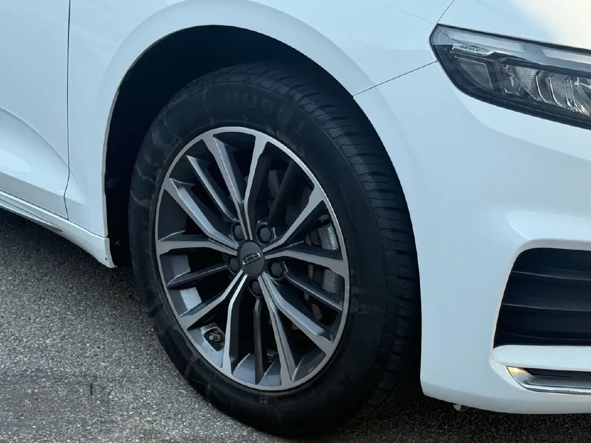 2020 Geely Binray 1.0T 133HP L3 6DCT,autocango,china used car exporter,china ev exporter,chinese used car exporter,chinese used ev exporter