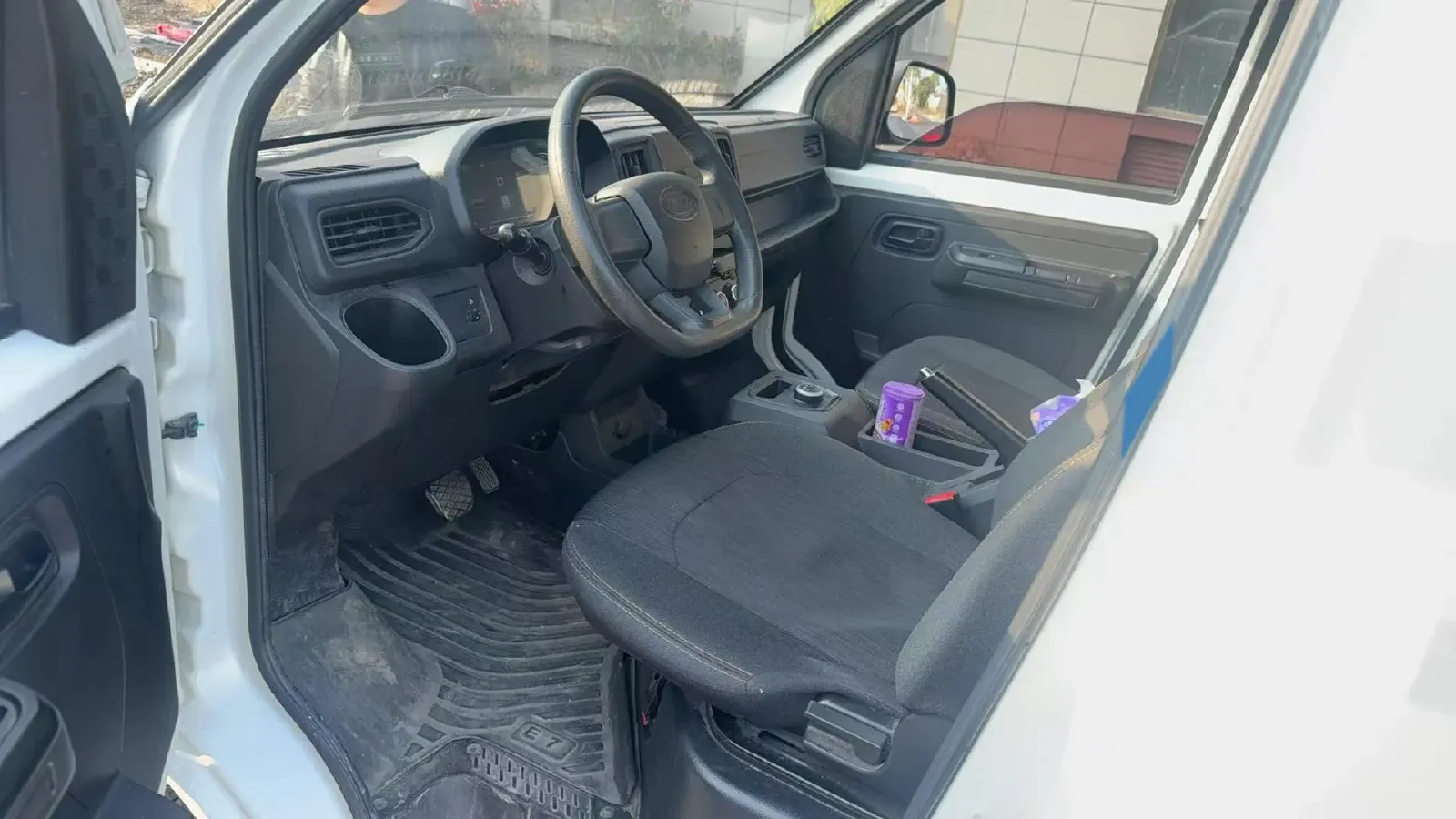 2018 FAW JiaBao V80 BEV 39.6KWH,autocango,china used car exporter,china ev exporter,chinese used car exporter,chinese used ev exporter