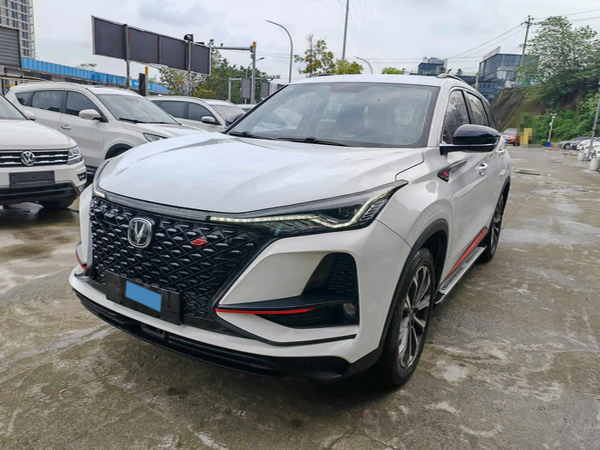 2021 ChangAn CS75 Plus 2.0T 233HP L4 8AT