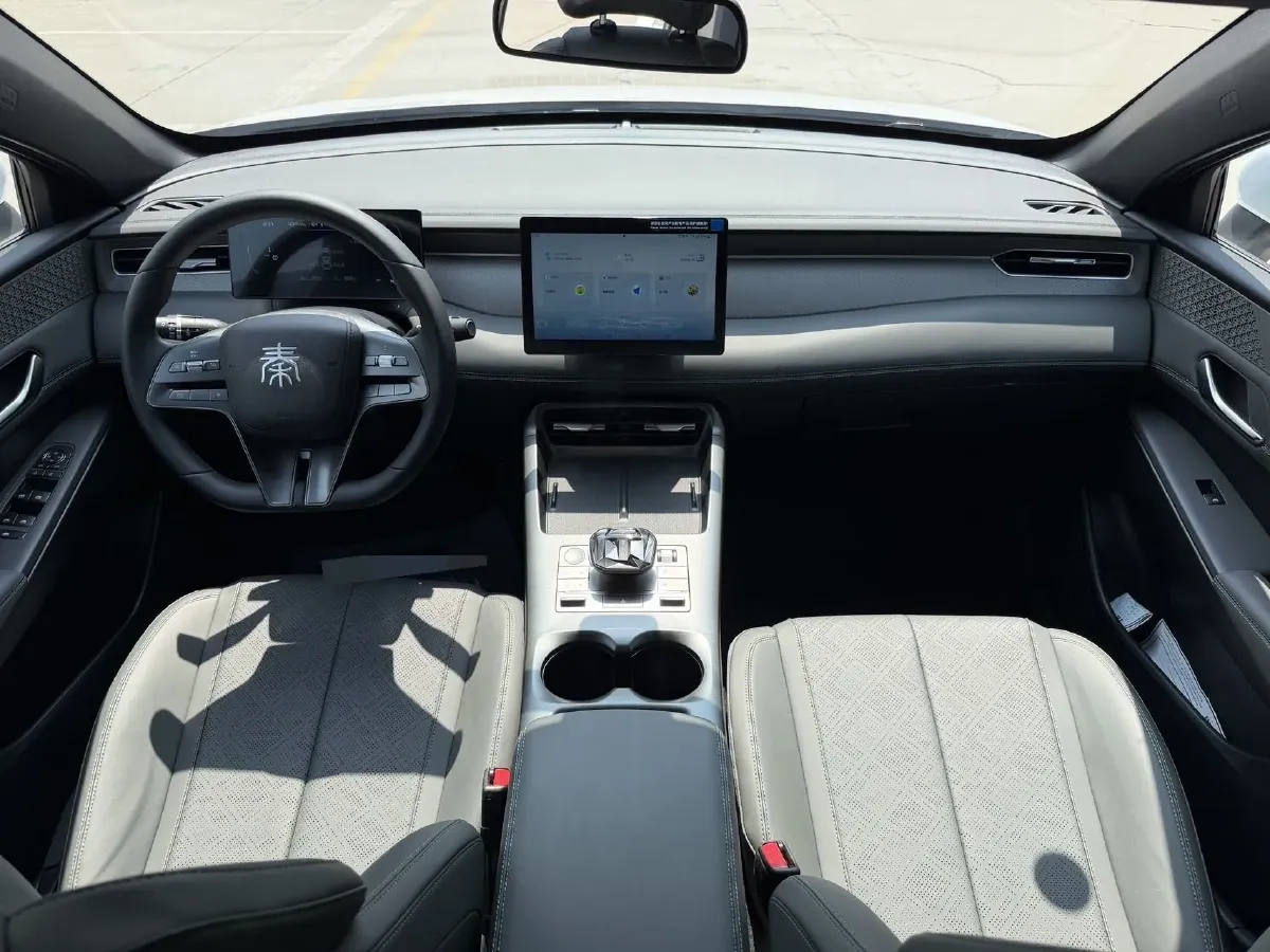 2025 BYD Qin Plus 1.5L 101HP L4 E-CVT PHEV 7.68KWH,autocango,china used car exporter,china ev exporter,chinese used car exporter,chinese used ev exporter