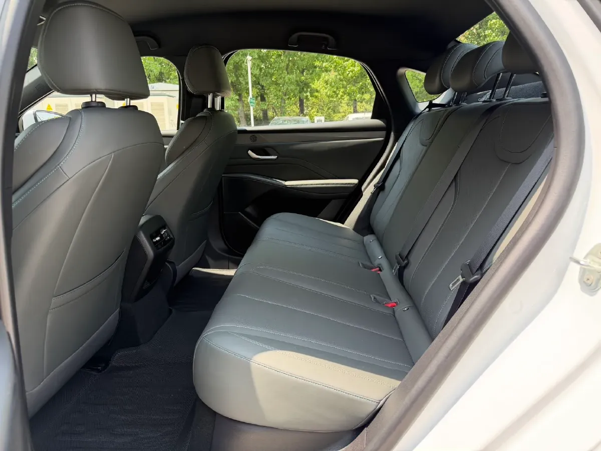 2025 BYD Qin Plus 1.5L 101HP L4 E-CVT PHEV 7.68KWH,autocango,china used car exporter,china ev exporter,chinese used car exporter,chinese used ev exporter