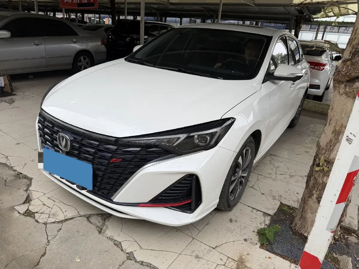 2023 ChangAn Eado 1.4T 160HP L4 7DCT,autocango,china used car exporter,china ev exporter,chinese used car exporter,chinese used ev exporter