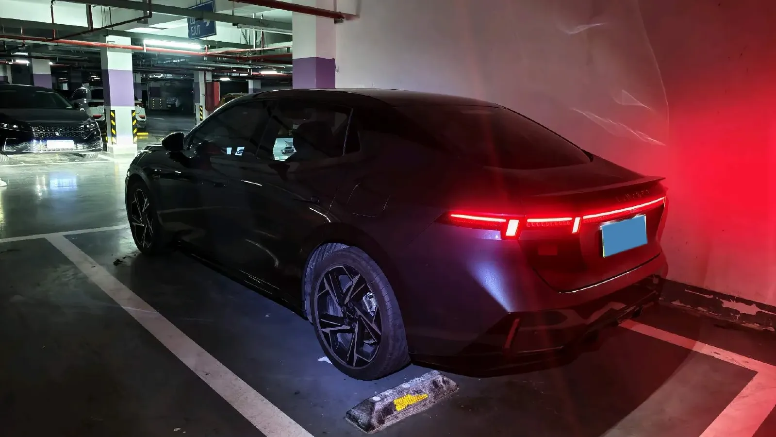 2024 LYNK&CO 07 EM-P 1.5T 163HP L4 3DHT PHEV 18.99KWH,autocango,china used car exporter,china ev exporter,chinese used car exporter,chinese used ev exporter