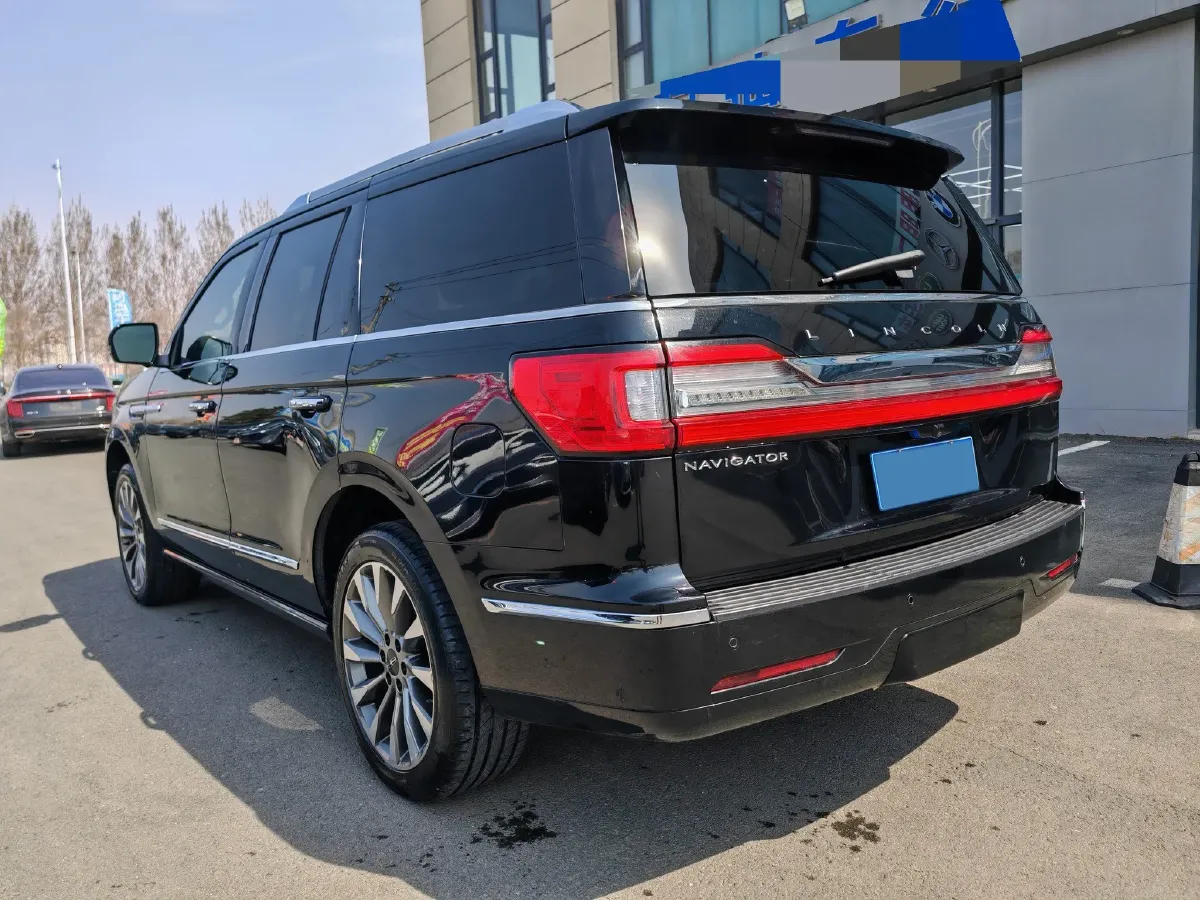 2019 Lincoln Navigator 3.5T 388HP V6 10AT,autocango,china used car exporter,china ev exporter,chinese used car exporter,chinese used ev exporter