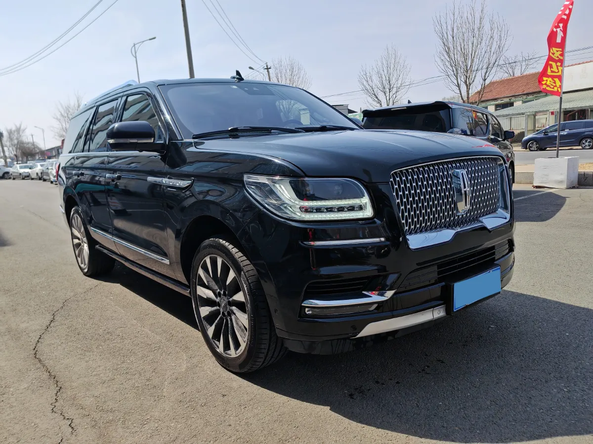 2019 Lincoln Navigator 3.5T 388HP V6 10AT,autocango,china used car exporter,china ev exporter,chinese used car exporter,chinese used ev exporter