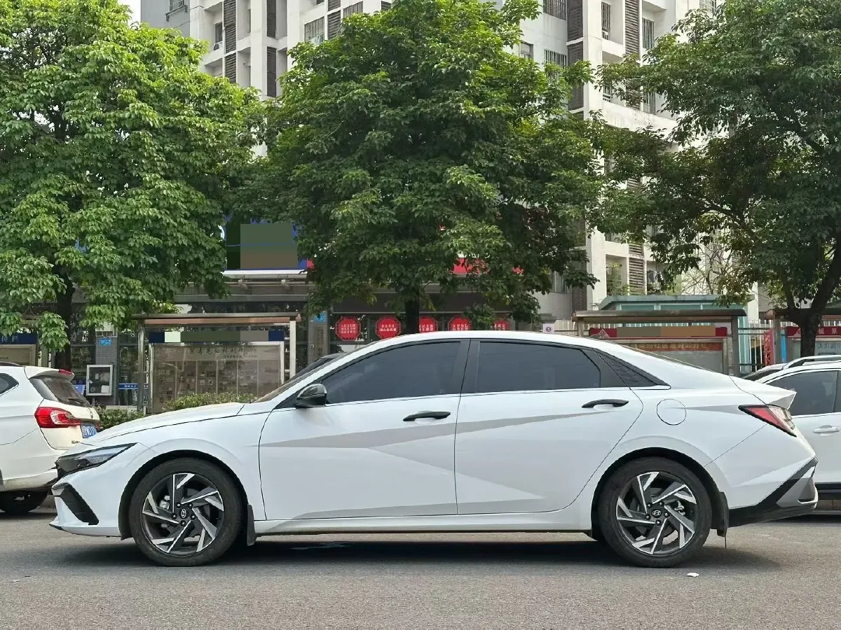 2023 Hyundai Elantra 1.5L 115HP L4 CVT,autocango,china used car exporter,china ev exporter,chinese used car exporter,chinese used ev exporter