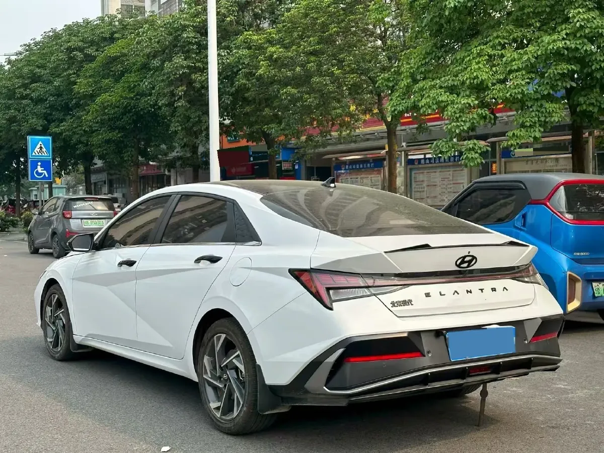 2023 Hyundai Elantra 1.5L 115HP L4 CVT,autocango,china used car exporter,china ev exporter,chinese used car exporter,chinese used ev exporter