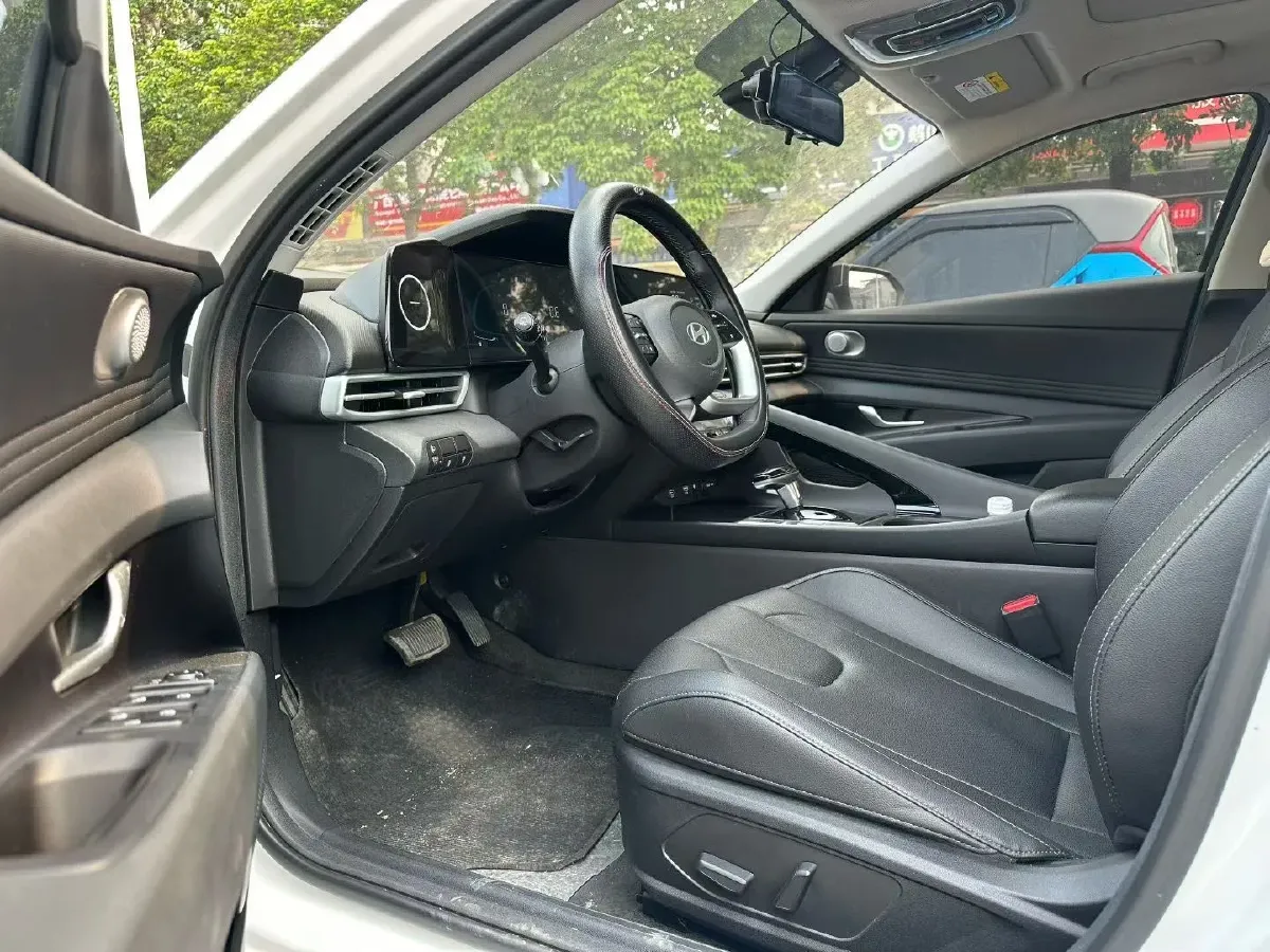 2023 Hyundai Elantra 1.5L 115HP L4 CVT,autocango,china used car exporter,china ev exporter,chinese used car exporter,chinese used ev exporter