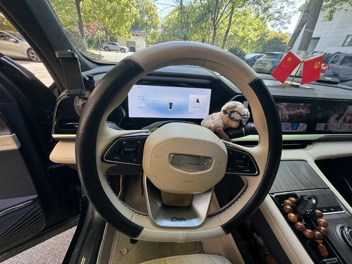 2025 Geely Monjaro 2.0T 238HP L4 8AT,autocango,china used car exporter,china ev exporter,chinese used car exporter,chinese used ev exporter