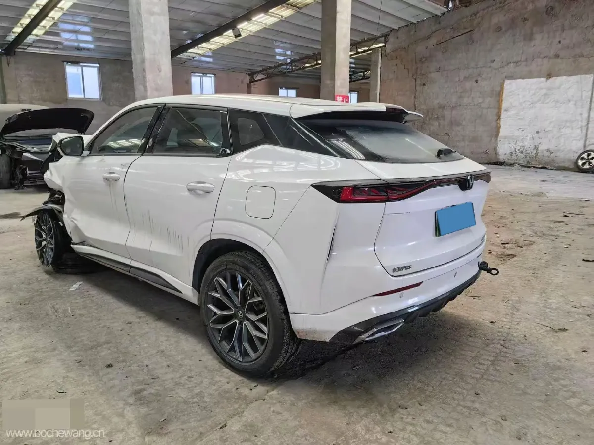 2025 ChangAn UNI-Z 1.5L 98HP L4 E-CVT PHEV 18.4KWH,autocango,china used car exporter,china ev exporter,chinese used car exporter,chinese used ev exporter