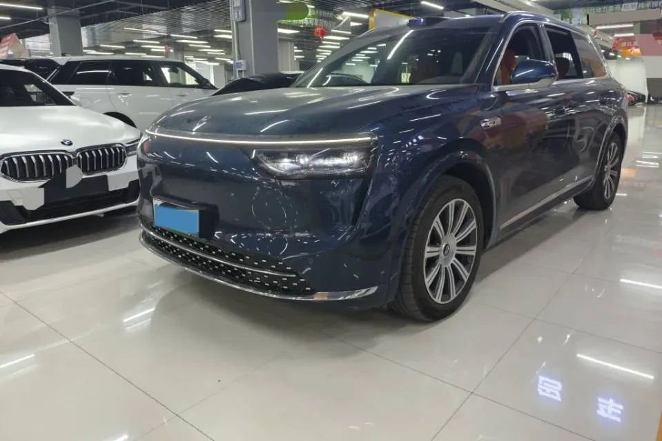2025 AITO AITO M8 REEV 160HP REEV 53.4KWH,autocango,china used car exporter,china ev exporter,chinese used car exporter,chinese used ev exporter