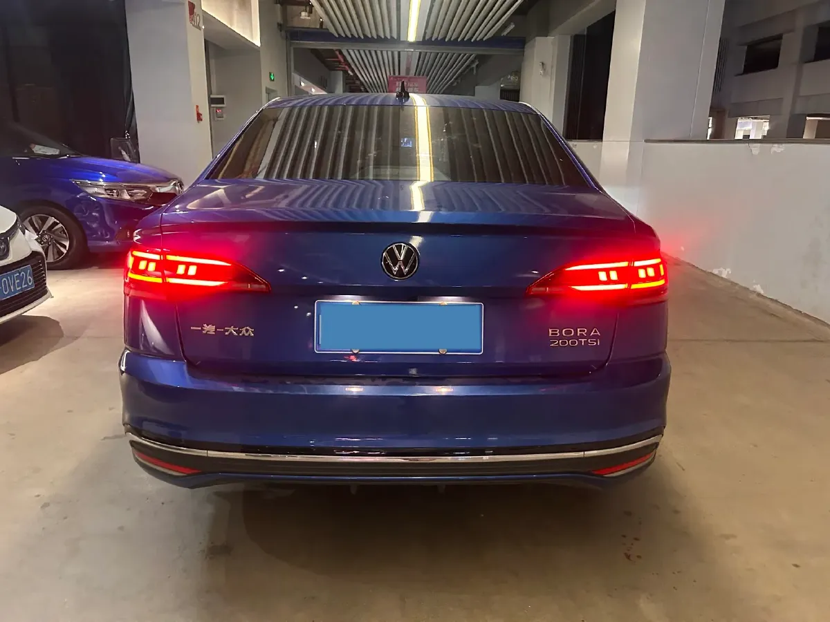 2023 Volkswagen Bora 1.2T 116HP L4 7DCT,autocango,china used car exporter,china ev exporter,chinese used car exporter,chinese used ev exporter