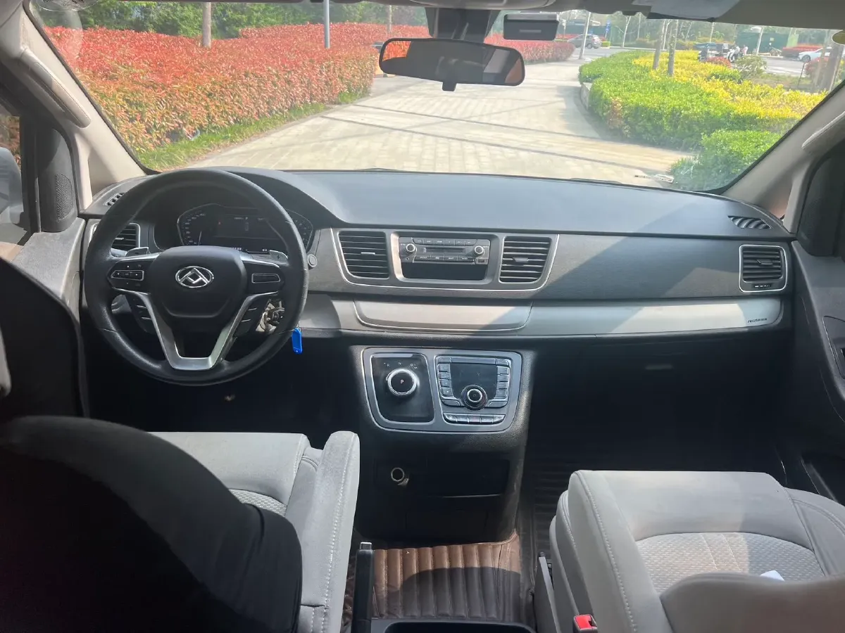 2022 MAXUS G10 2.0T 224HP L4 8AT,autocango,china used car exporter,china ev exporter,chinese used car exporter,chinese used ev exporter