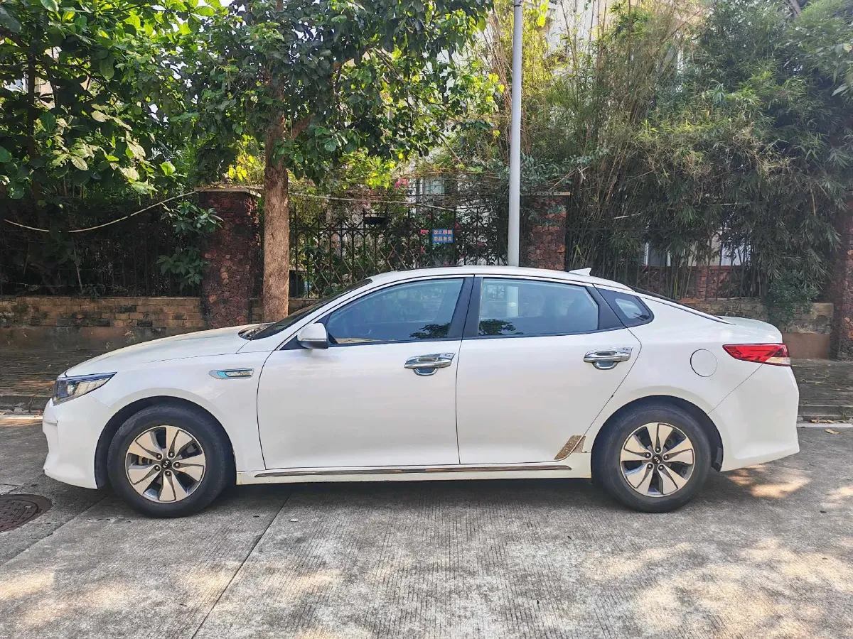 2016 Kia K5 2.0L 156HP L4 6AT Hybrid,autocango,china used car exporter,china ev exporter,chinese used car exporter,chinese used ev exporter