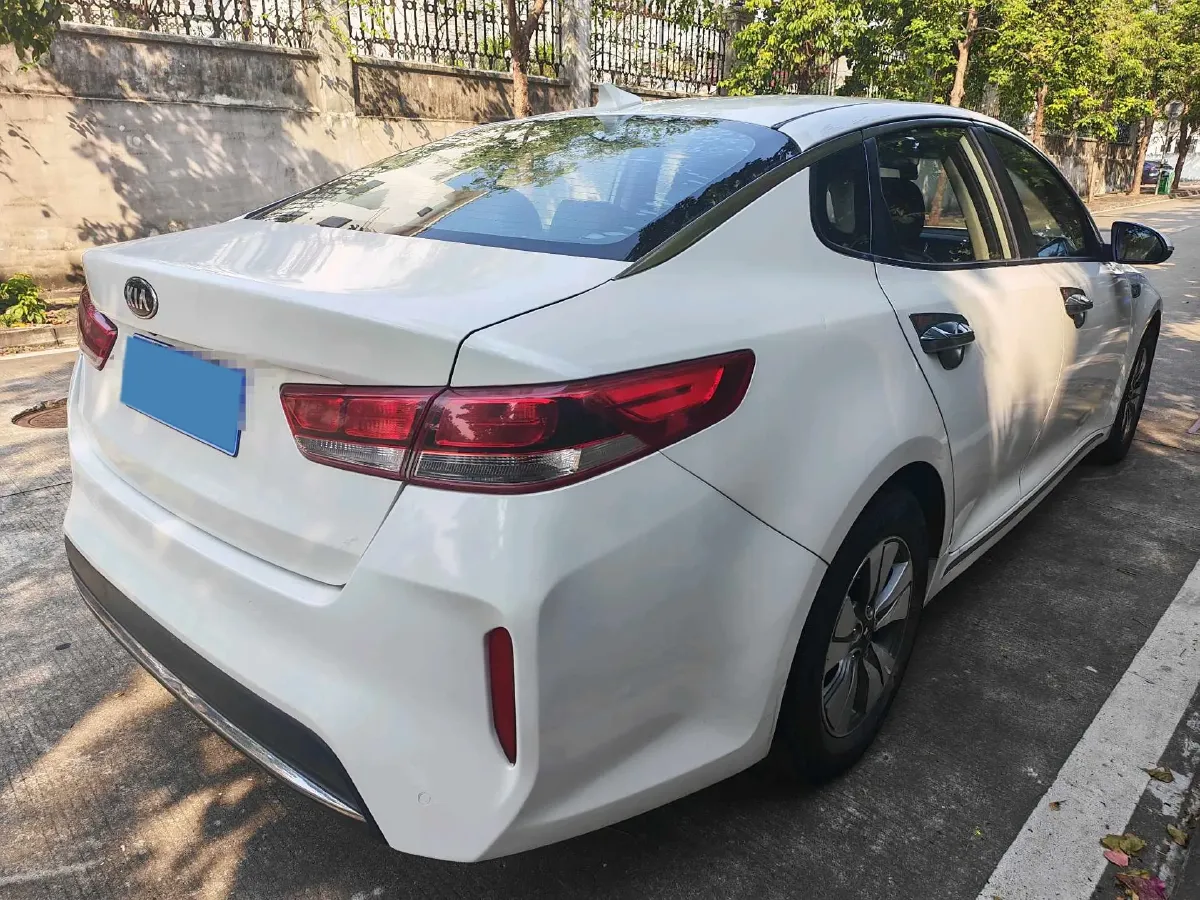 2016 Kia K5 2.0L 156HP L4 6AT Hybrid,autocango,china used car exporter,china ev exporter,chinese used car exporter,chinese used ev exporter