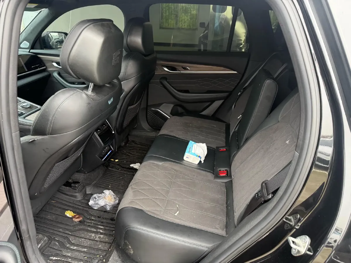 2025 Geely Monjaro 2.0T 238HP L4 8AT,autocango,china used car exporter,china ev exporter,chinese used car exporter,chinese used ev exporter