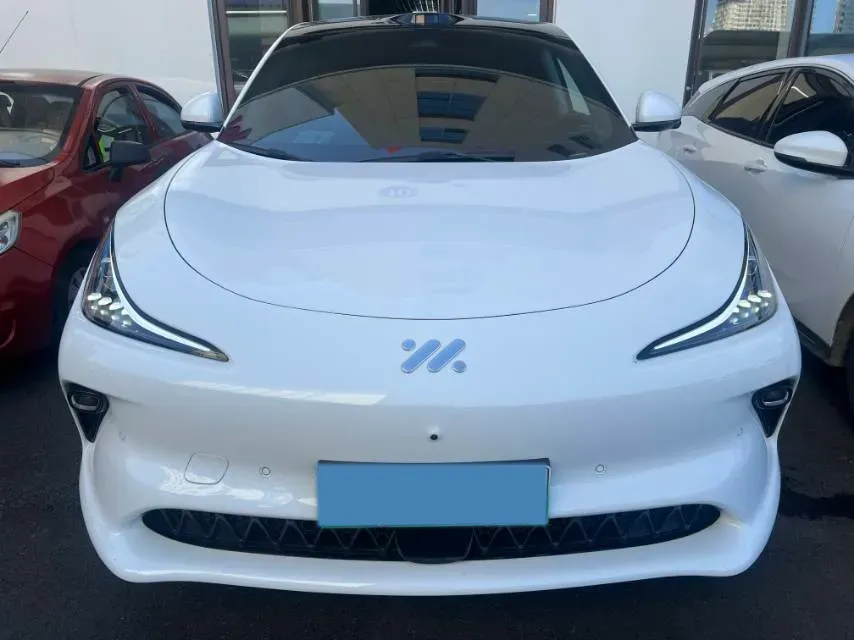 2025 IM LS6 BEV 75KWH,autocango,china used car exporter,china ev exporter,chinese used car exporter,chinese used ev exporter