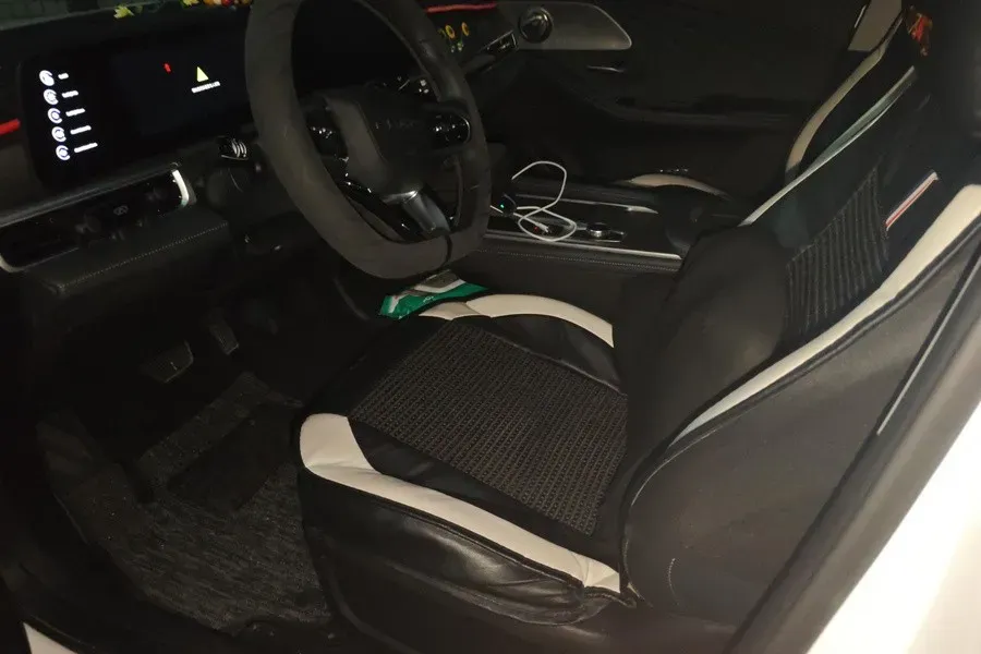 2022 Chery Arrizo 8 1.6T 197HP L4 7DCT,autocango,china used car exporter,china ev exporter,chinese used car exporter,chinese used ev exporter