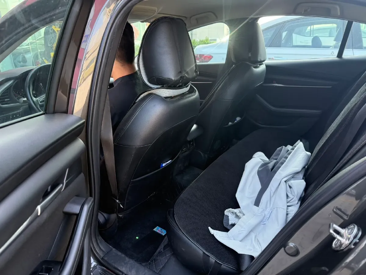 2020 Mazda 3 Axela 1.5L 117HP L4 6AT,autocango,china used car exporter,china ev exporter,chinese used car exporter,chinese used ev exporter