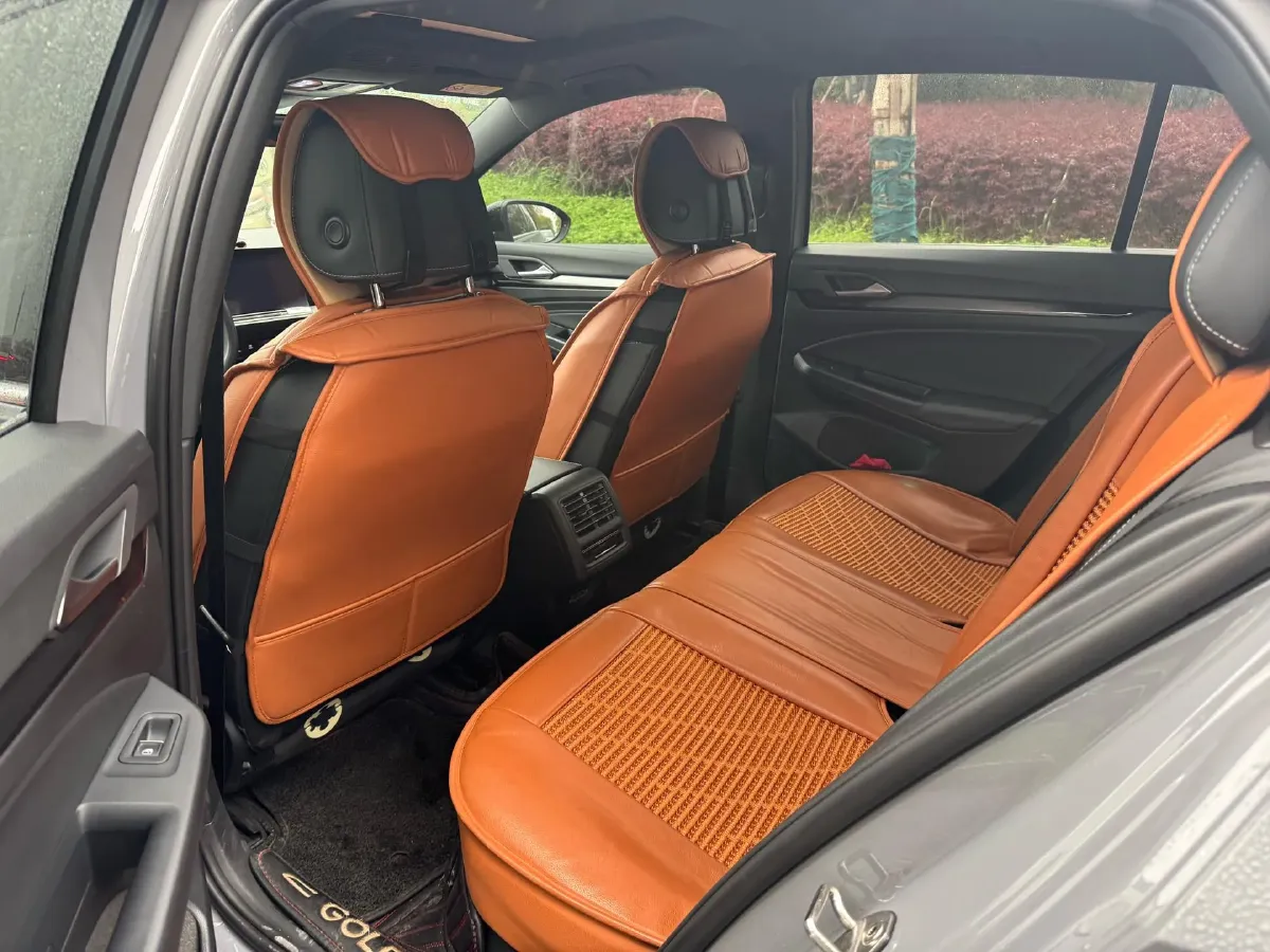 2021 Volkswagen Golf 1.4T 150HP L4 7DCT,autocango,china used car exporter,china ev exporter,chinese used car exporter,chinese used ev exporter