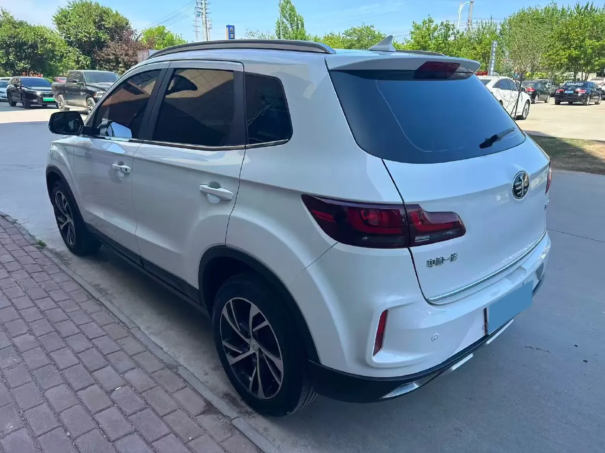 2019 Bestune X40 1.6L 114HP L4 6AT,autocango,china used car exporter,china ev exporter,chinese used car exporter,chinese used ev exporter