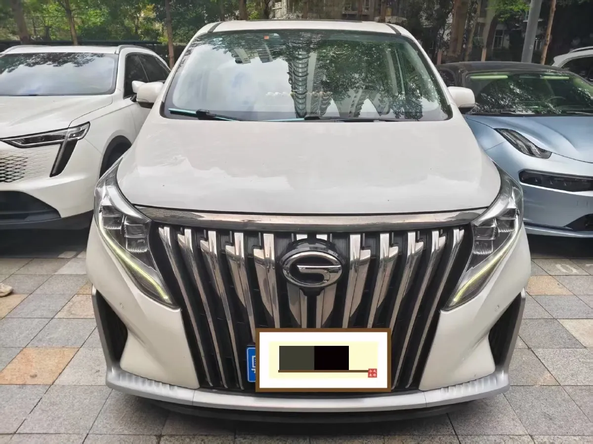2021 GAC Trumpchi M8 2.0T 252HP L4 8AT,autocango,china used car exporter,china ev exporter,chinese used car exporter,chinese used ev exporter