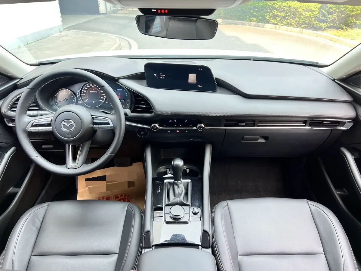 2020 Mazda 3 Axela 2.0L 158HP L4 6AT,autocango,china used car exporter,china ev exporter,chinese used car exporter,chinese used ev exporter
