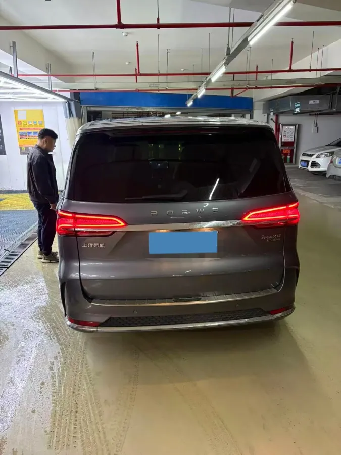 2023 Roewe iMAX8 2.0T 234HP L4 8AT,autocango,china used car exporter,china ev exporter,chinese used car exporter,chinese used ev exporter