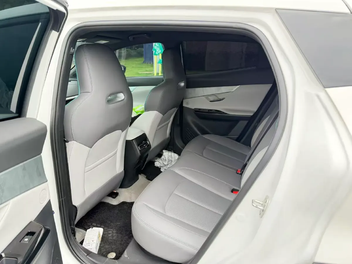 2023 ChangAn UNI-T 1.5T 188HP L4 7DCT,autocango,china used car exporter,china ev exporter,chinese used car exporter,chinese used ev exporter