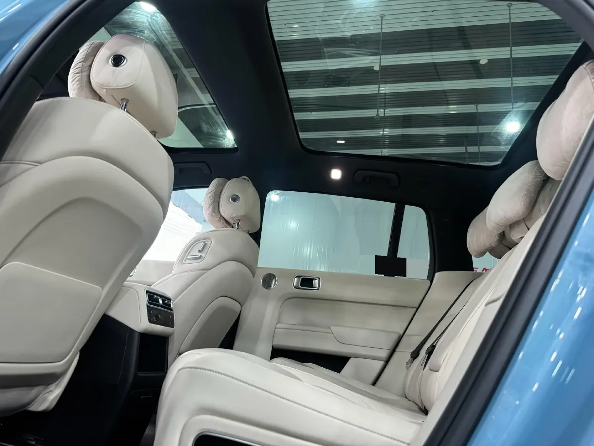 2024 Li L7 Range Extended 154HP REEV 42.8KWH,autocango,china used car exporter,china ev exporter,chinese used car exporter,chinese used ev exporter