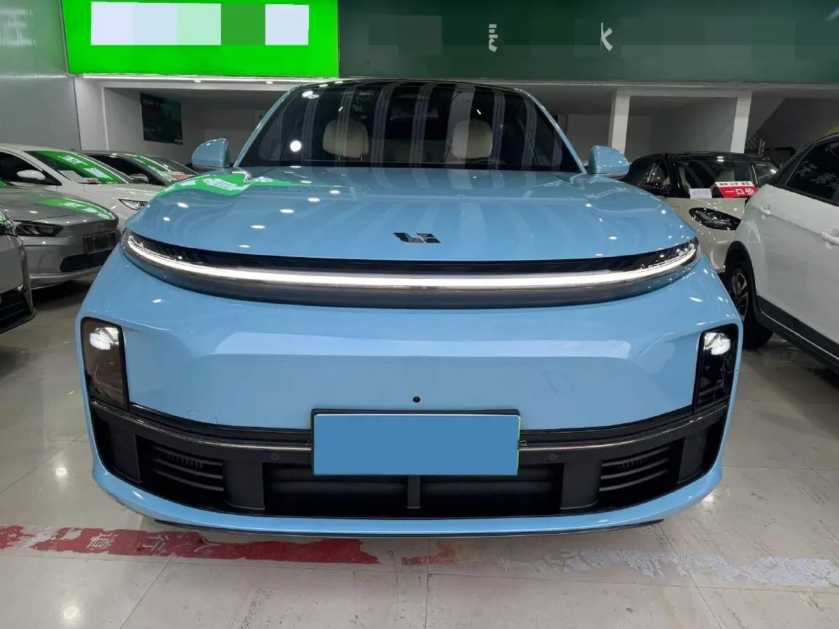 2024 Li L7 Range Extended 154HP REEV 42.8KWH,autocango,china used car exporter,china ev exporter,chinese used car exporter,chinese used ev exporter