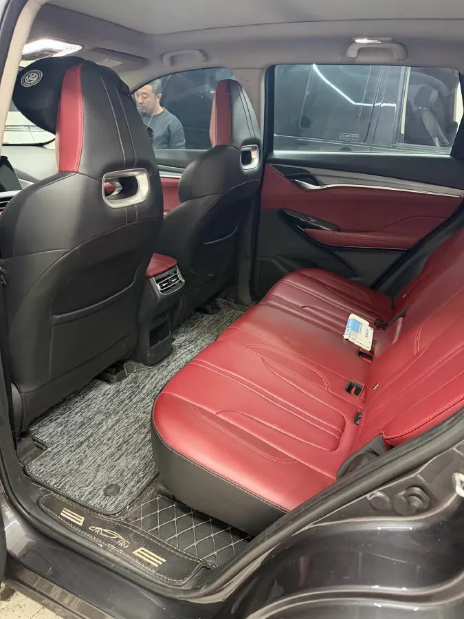 2022 ChangAn CS75 Plus 1.5T 178HP L4 6AT,autocango,china used car exporter,china ev exporter,chinese used car exporter,chinese used ev exporter