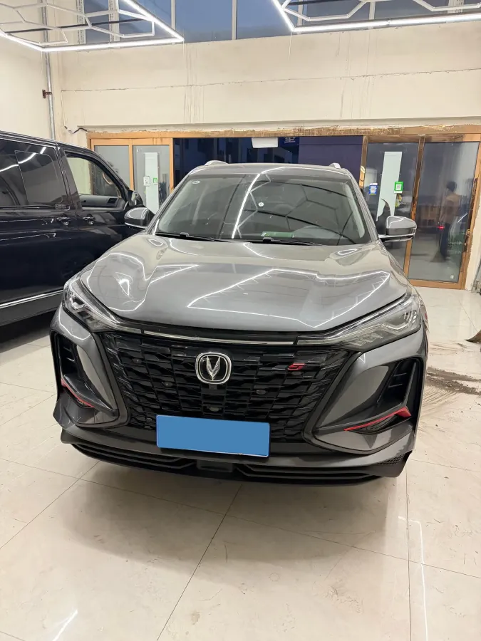 2022 ChangAn CS75 Plus 1.5T 178HP L4 6AT,autocango,china used car exporter,china ev exporter,chinese used car exporter,chinese used ev exporter